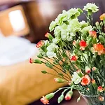 Palazzo Rosso Old Town Hotell