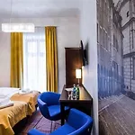 Palazzo Rosso Old Town Hotell 3*