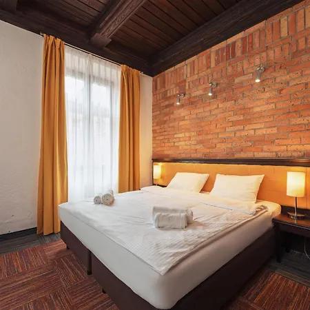 Hotel Palazzo Rosso Old Town 3*