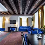 Palazzo Rosso Old Town 3*