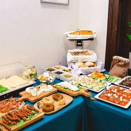 Palazzo Rosso Old Town ホテル 3*