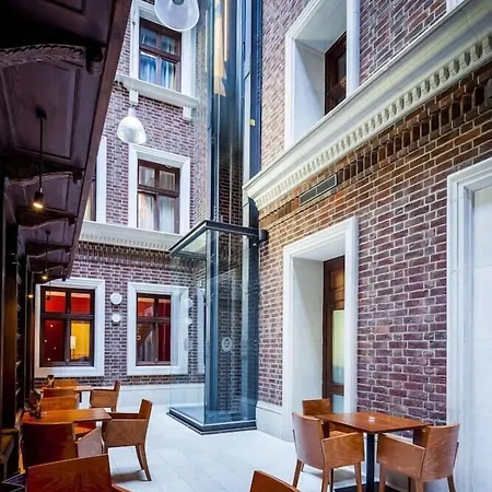 מלון Palazzo Rosso Old Town פוזנן