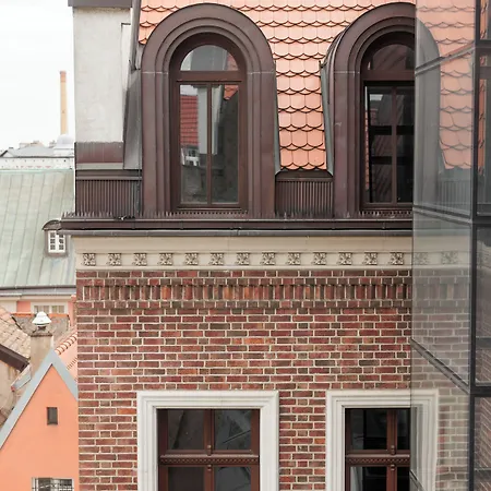 Готель Palazzo Rosso Old Town 3*