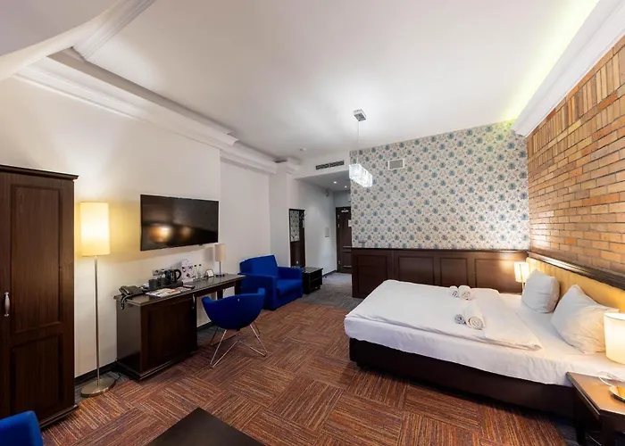 Palazzo Rosso Old Town 3*