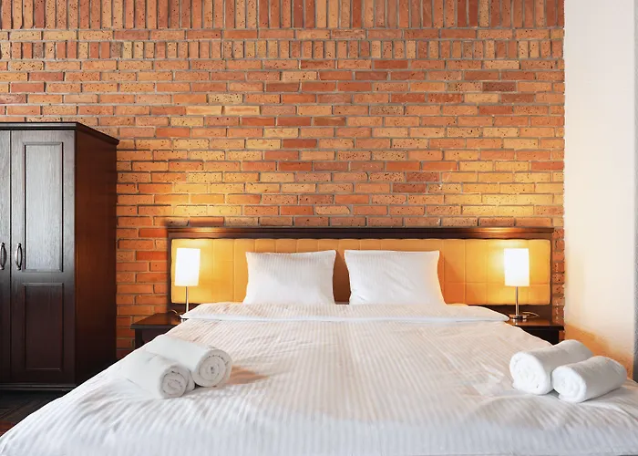 Hotel Palazzo Rosso Old Town 3*