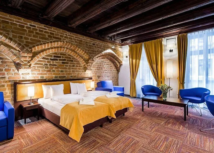 Hotel Palazzo Rosso Old Town